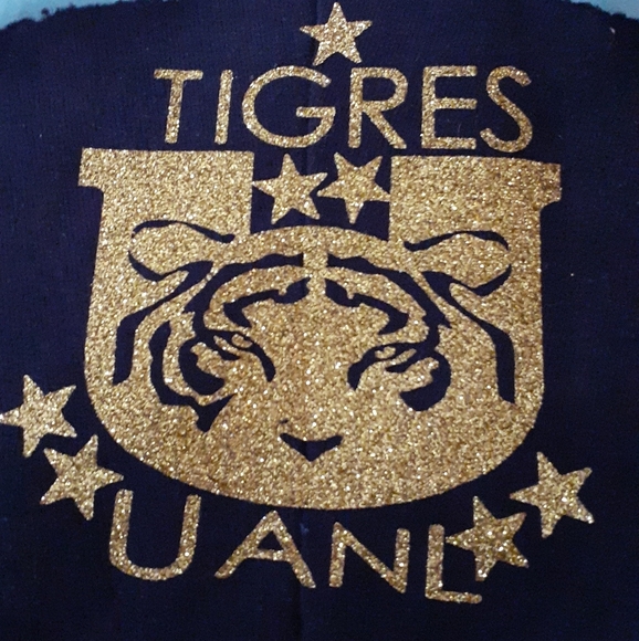 DIY HEAT TRANSFER VINYL SHEETS - Picture 3 of 8